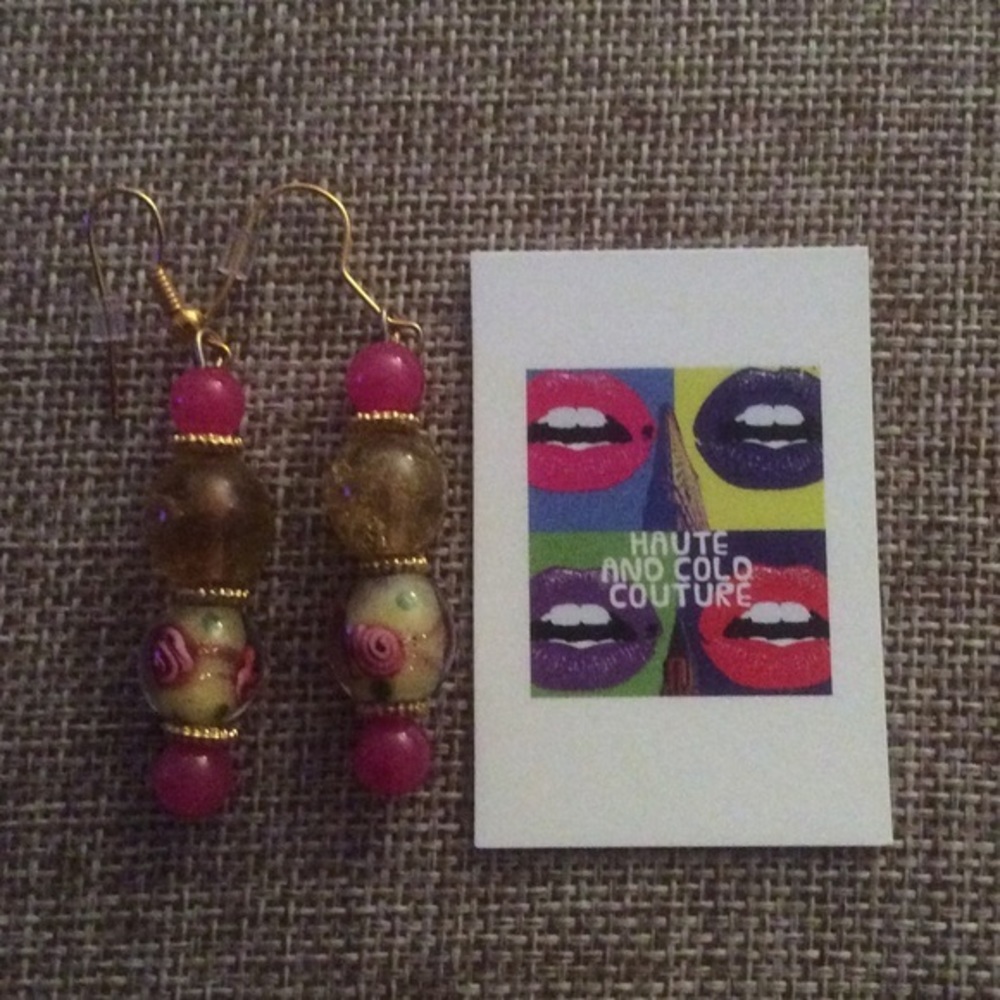 NWOT Handmade Earring Hot Pink Quartzite & Glass